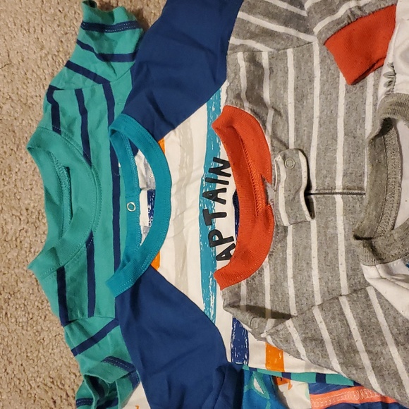 Set of 10 12 months baby onesies bundle - Picture 5 of 5